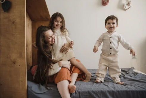 姓李帶金水的男孩名字